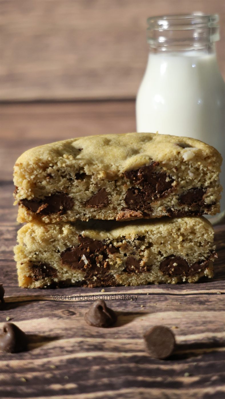 The OG Crumb, chocolate chip cookie